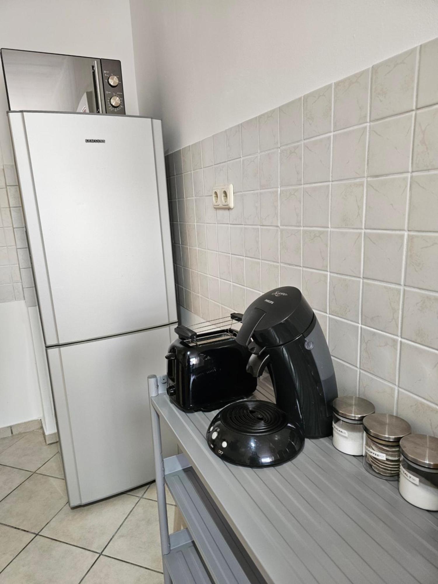 Apartment Naehe Duesseldorf Messe Expo, Airport, Train Station ดุยส์บูร์ก ภายนอก รูปภาพ